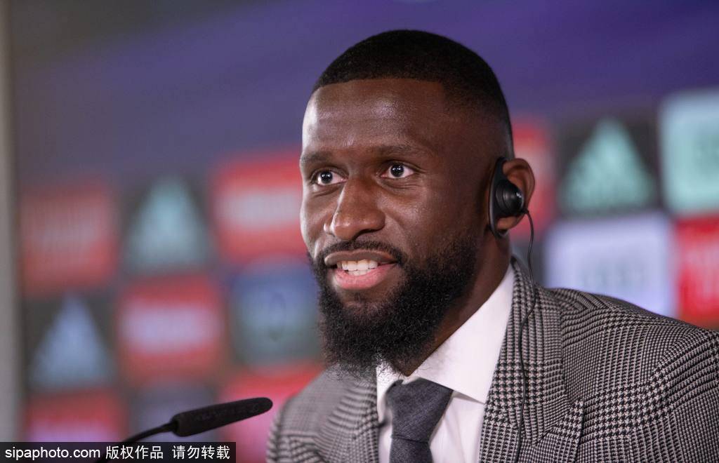 预计缺席3个月！皇马官方：吕迪格左腿股直肌受伤